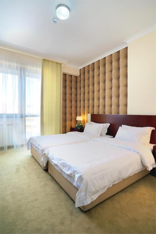 Hotel Turist Kraljevo Rom bilde