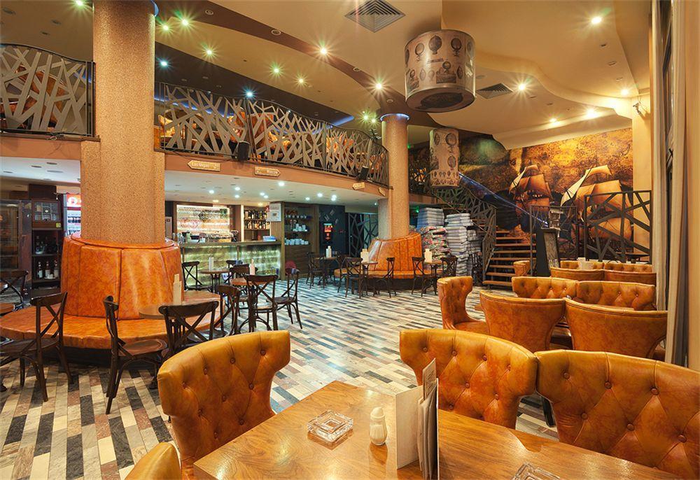 Hotel Turist Kraljevo Restaurant bilde